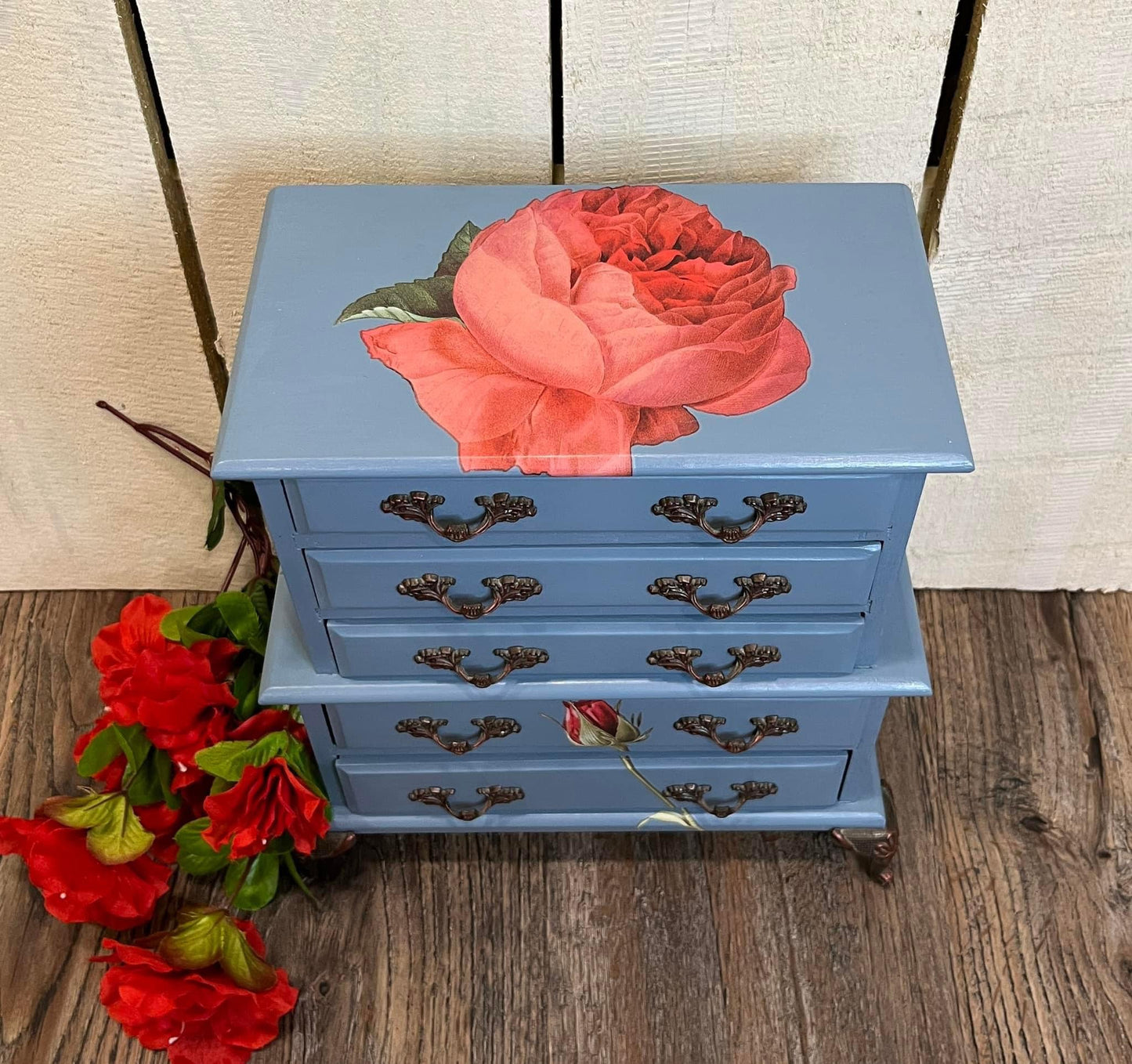 Blue Refurbished Jewelry /Music Box