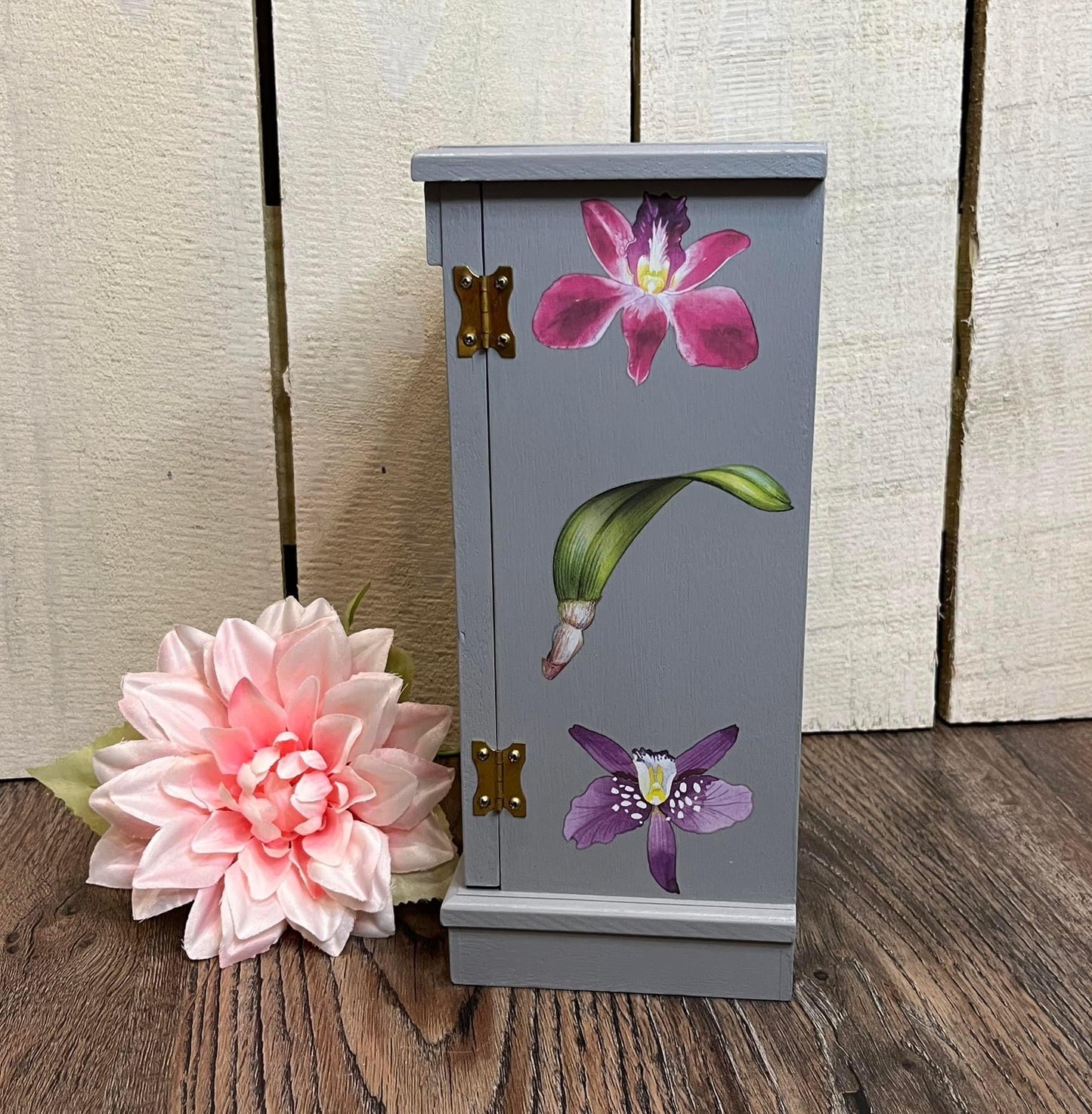 Gray Refurbished Jewelry Box