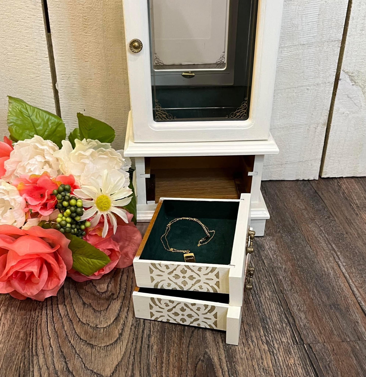 White Refurbished Jewelry Box with Clock