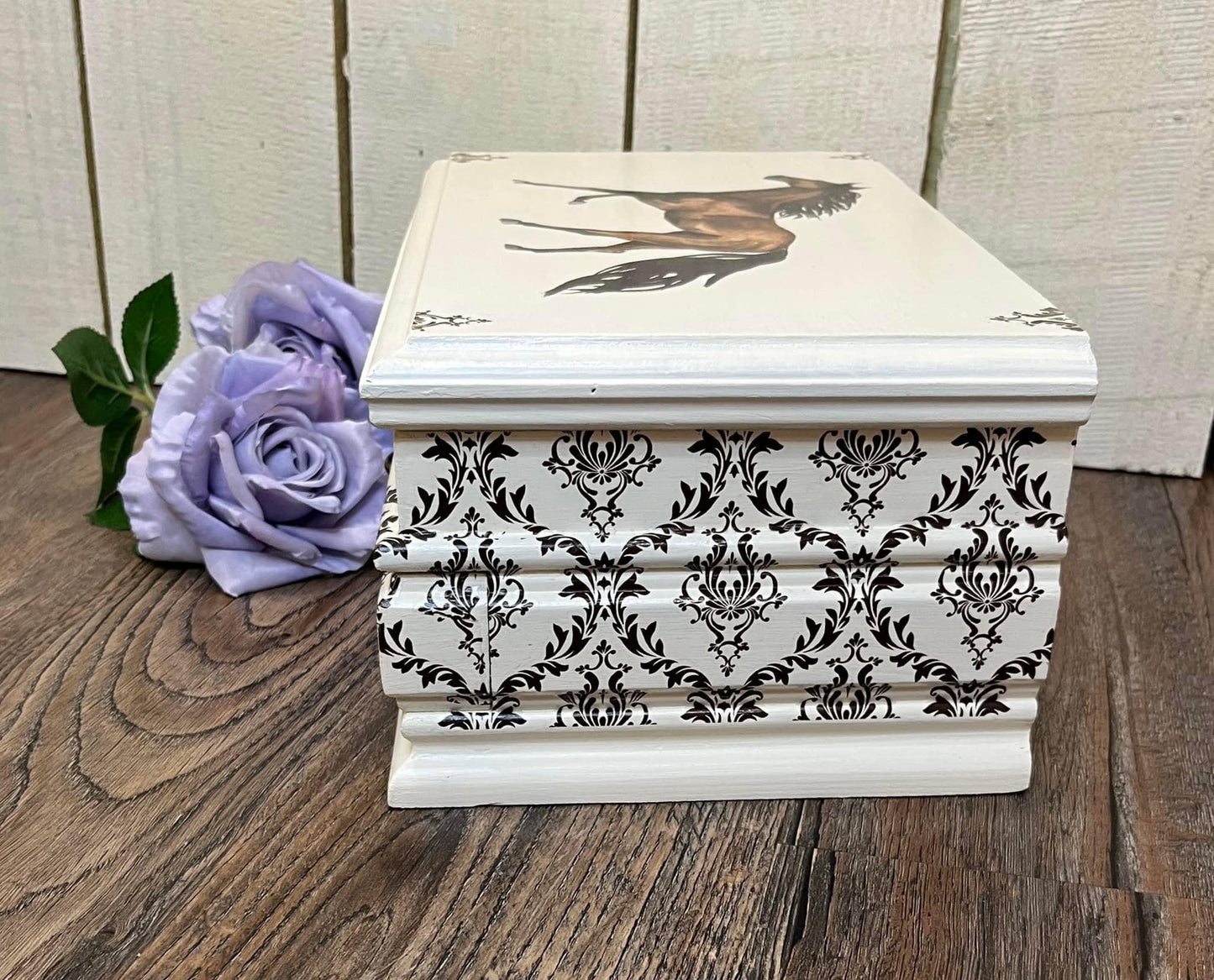 Cream Refurbished Jewelry Box