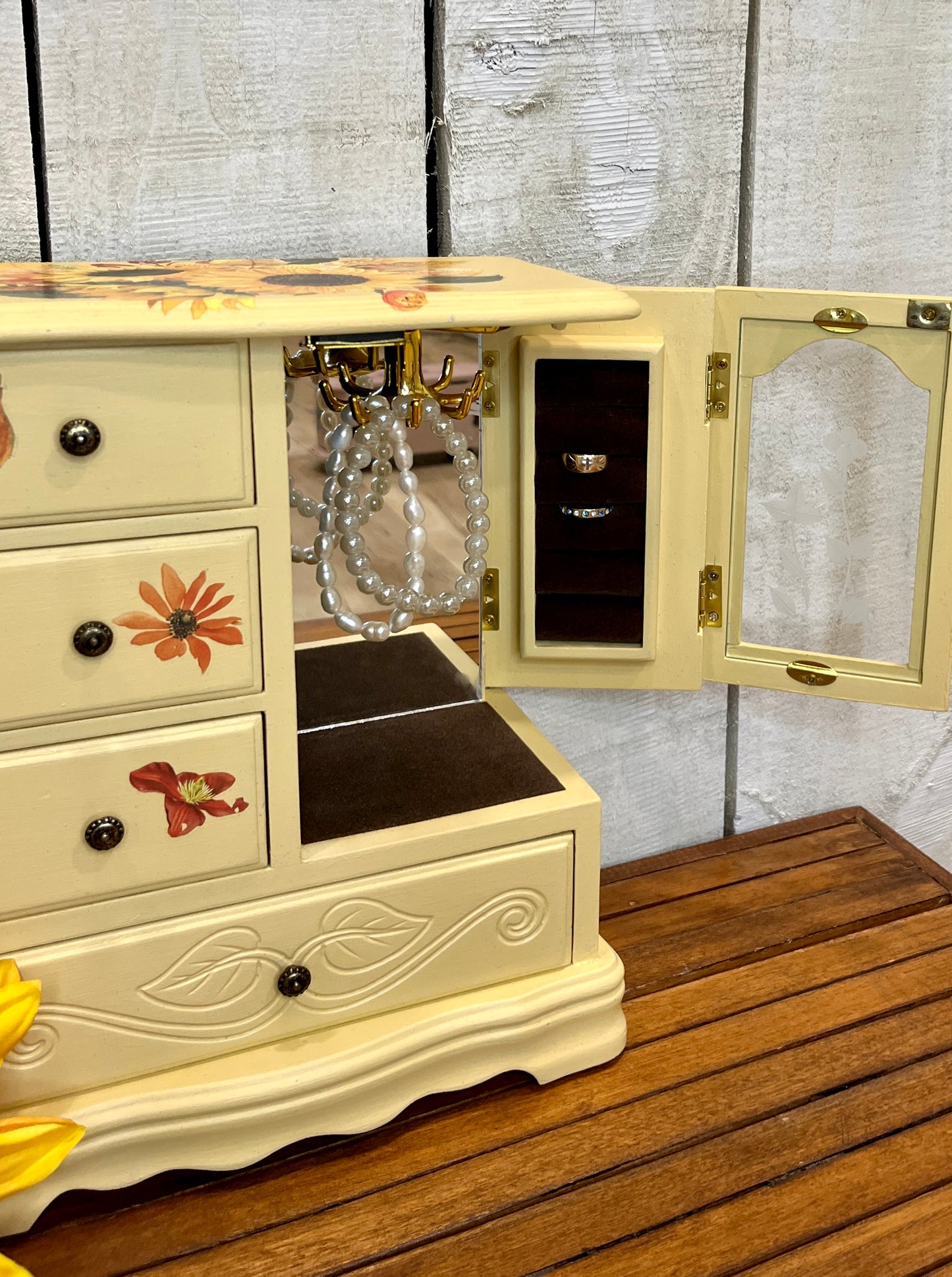 Yellow Refurbished Jewelry Box