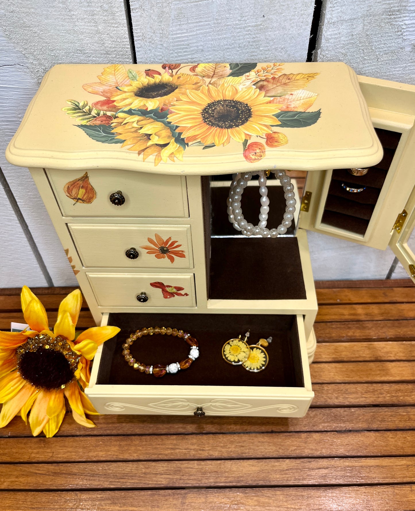 Yellow Refurbished Jewelry Box