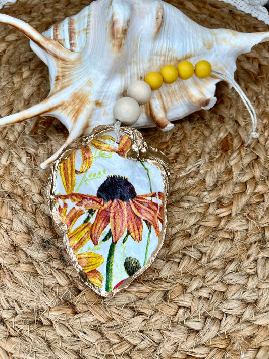 Blackeyed Susan Flower Oyster Shell Charm