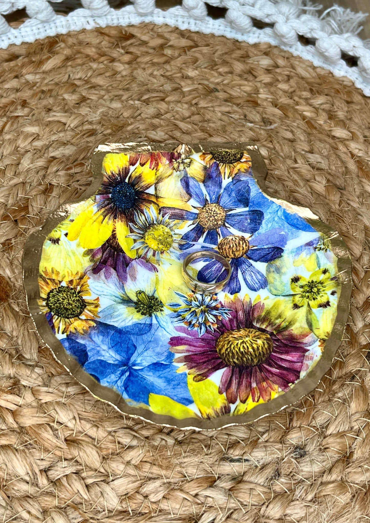 Flower Scallop Sea Shell Ring/Trinket Dish