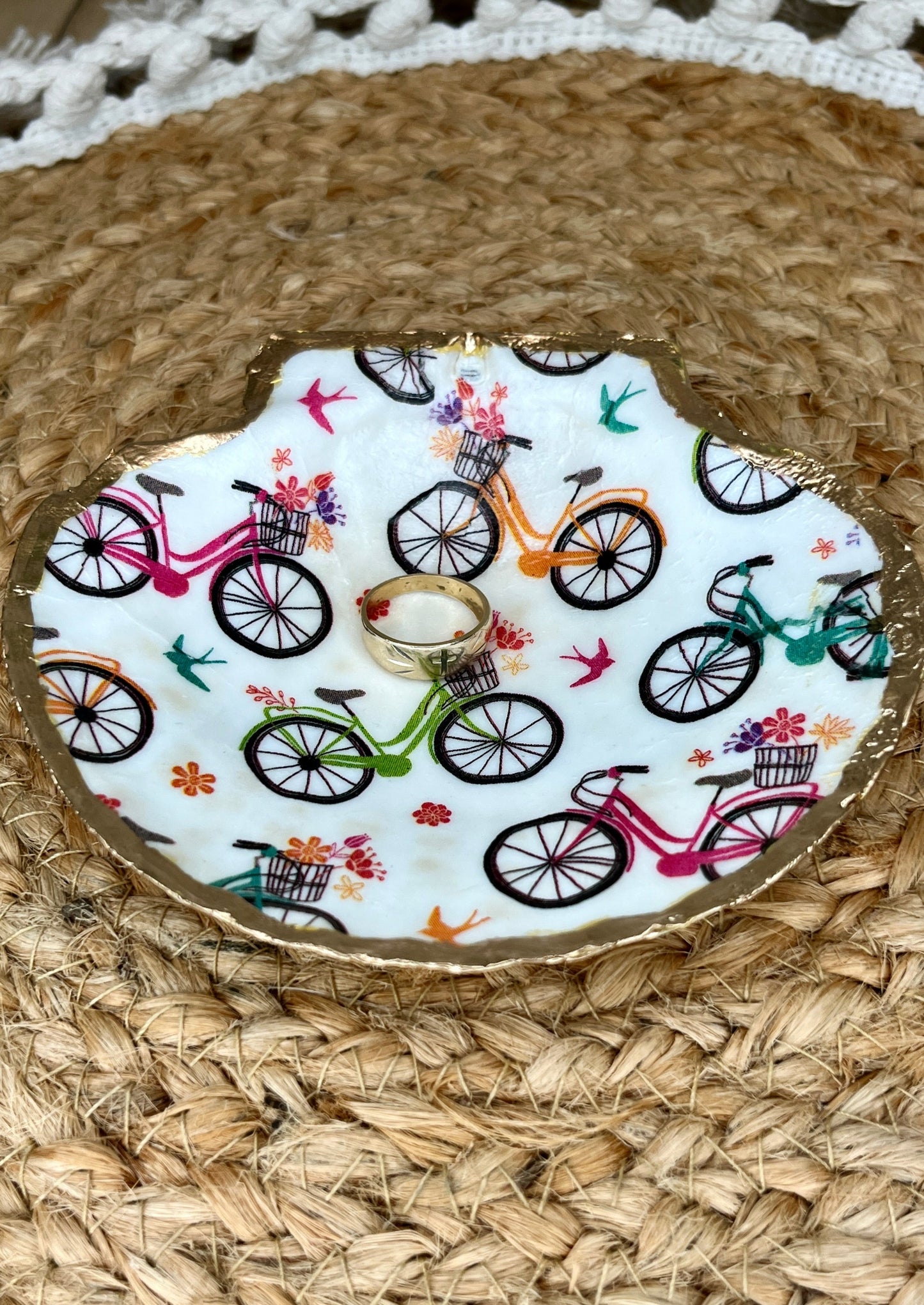 Bicycle Scallop Sea Shell Ring/Trinket Dish